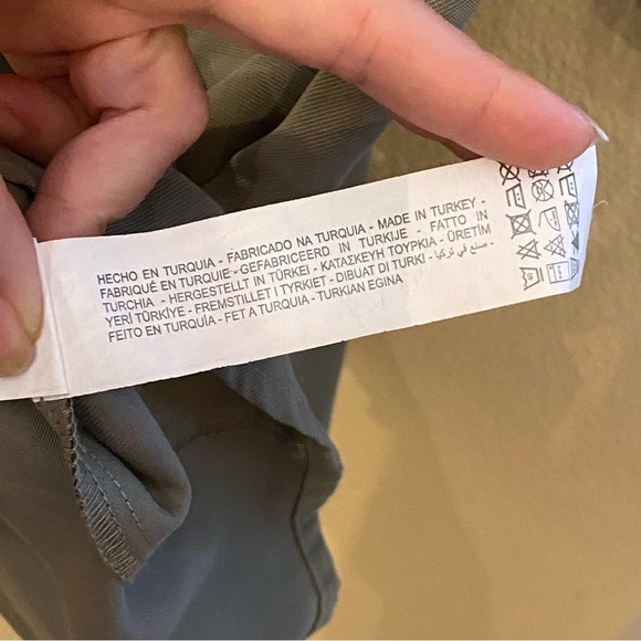 ZARA Girls Kids Light Olive Button Front Ruffled Dress Size 8 Yrs - Picture 8 of 8